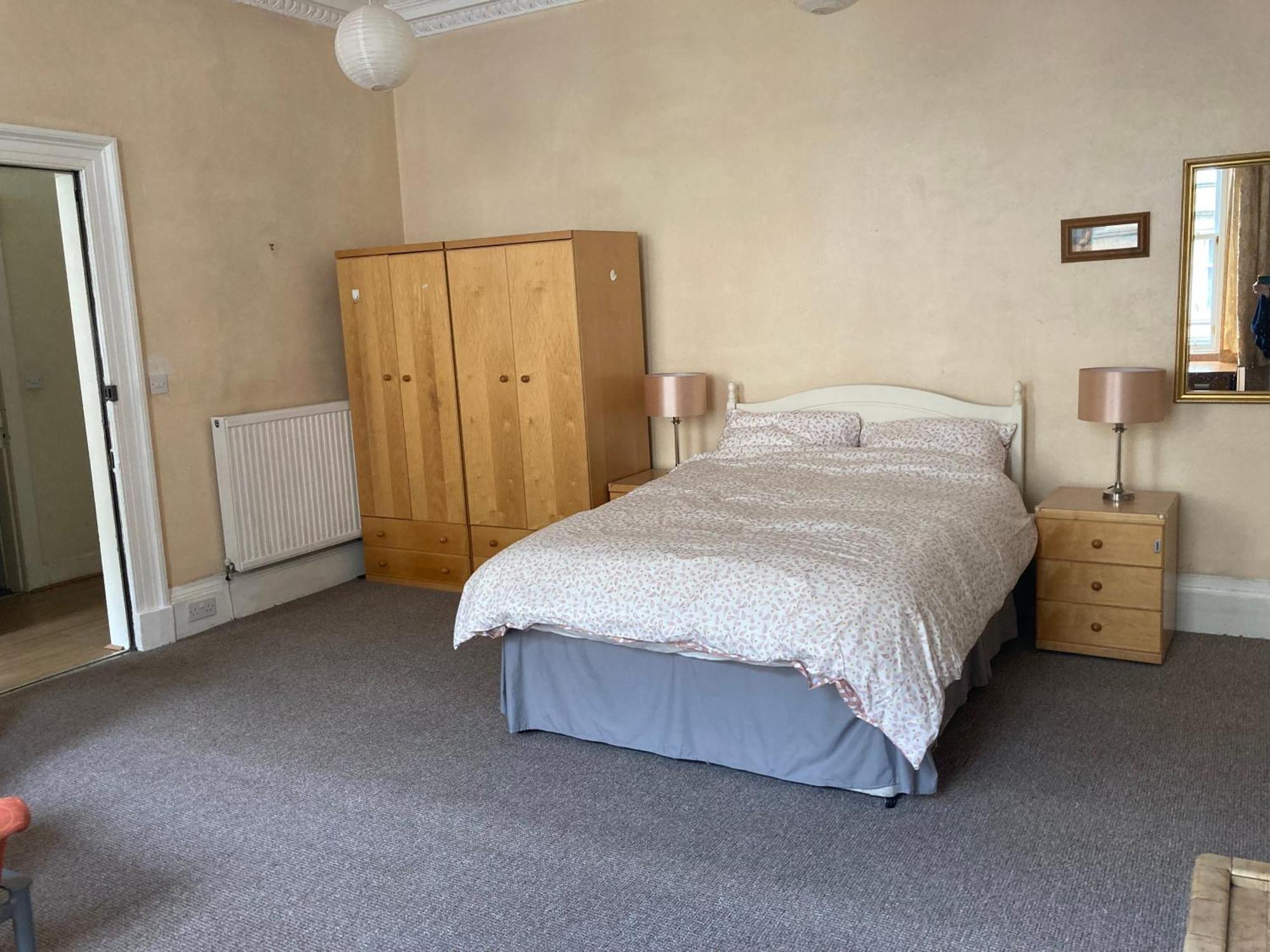 Gilmore Flat Apartment