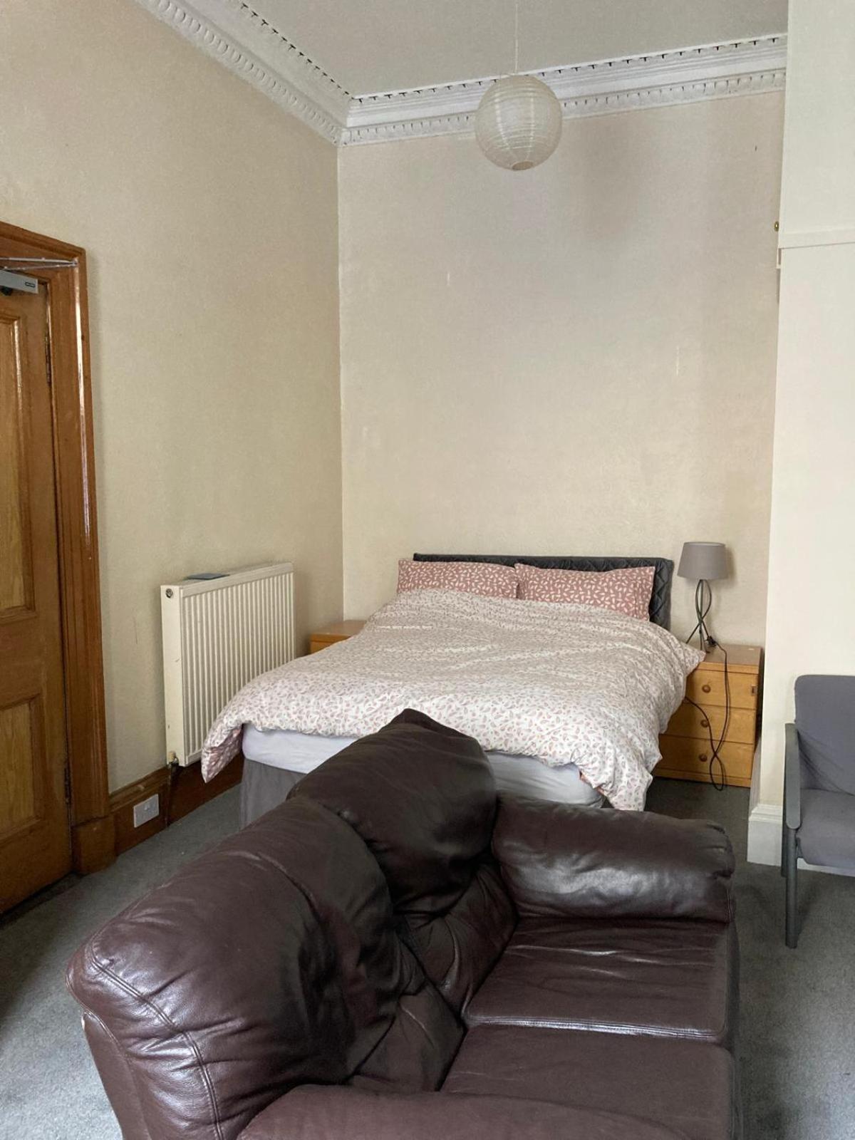 Gilmore Flat * Edinburgh